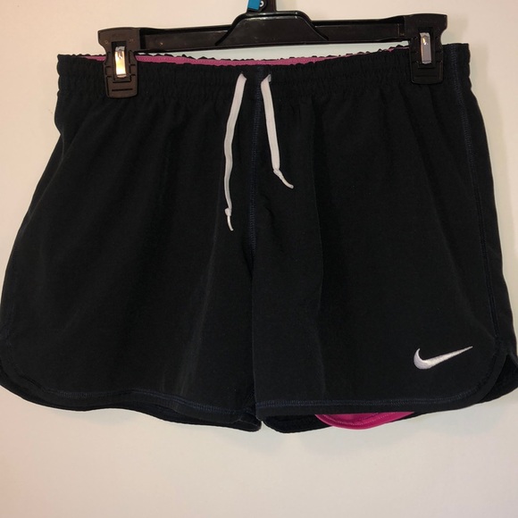 Nike Pants - Nike dri-Fit black shorts with pink inside size Sm